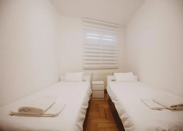 4, Sindeliceva 40 Gornji Milanovac